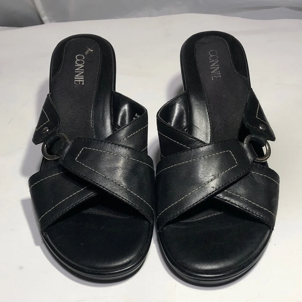 Connie Women's Wiggle Black Heeled Leather Mules, Size 9 1/2” M - Picture 4 of 16